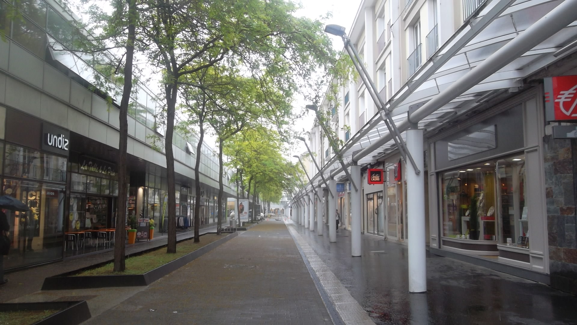 st-nazaire-ave-de-la-republique-jun13