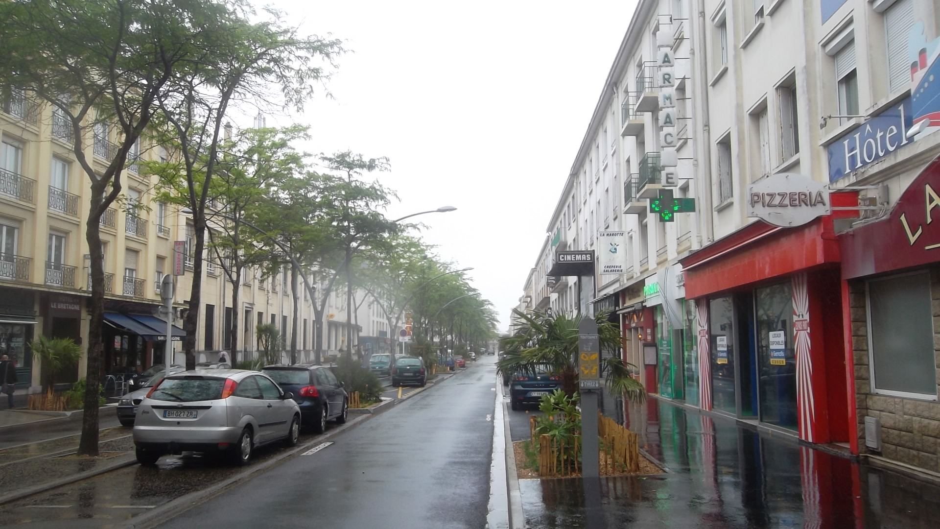 st-nazaire-ave-de-la-republique-to-hotel-de-ville-jun13