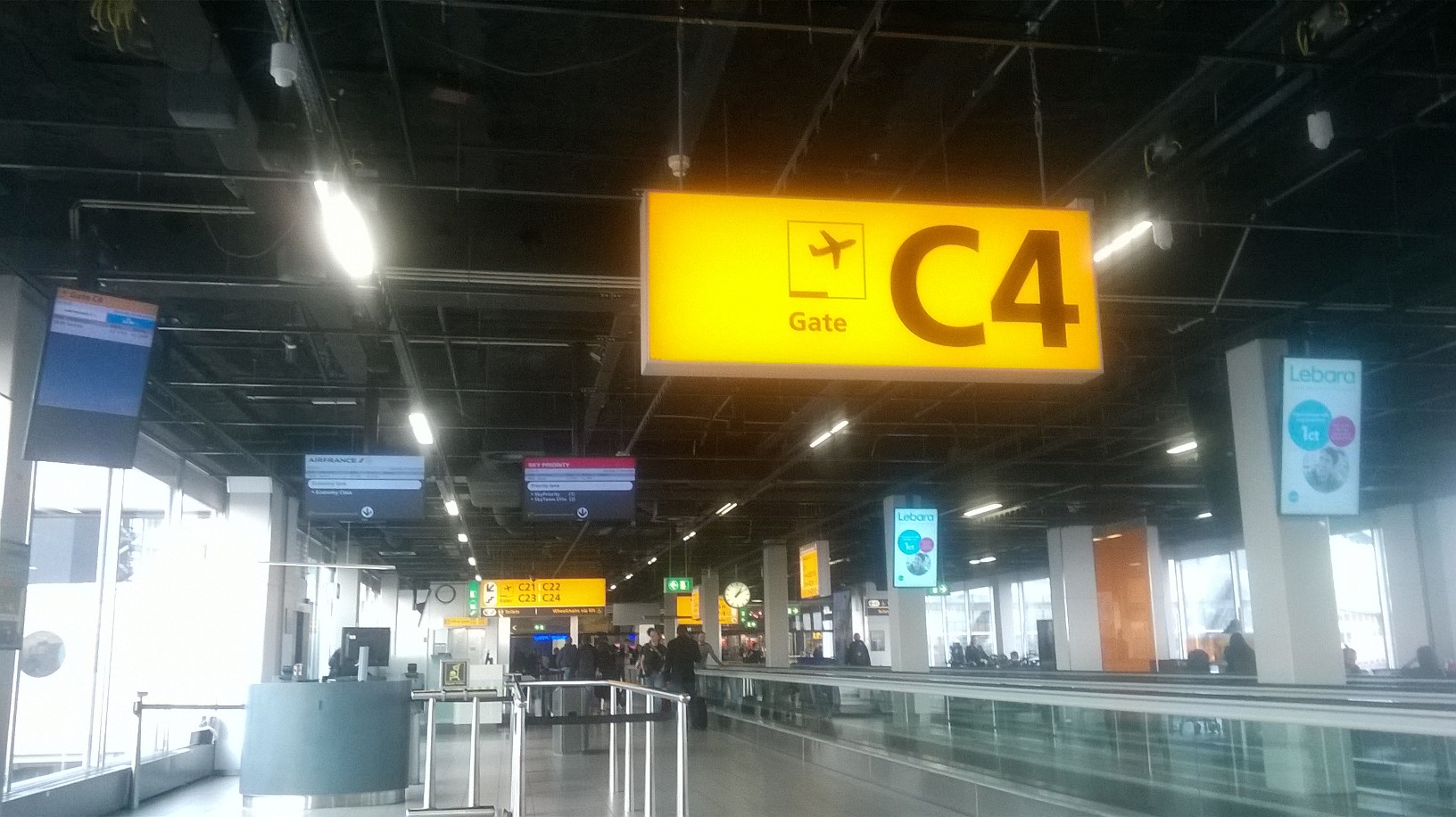 ams-depart-for-nantes-on-gate-c4-dec16