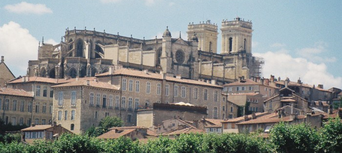 auch-cat-sainte-marie-from-ville-basse