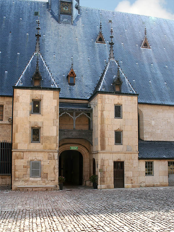 beaune-hospice-de-beaune-ent