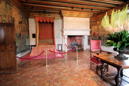 Chenonceau chateau room of gabrielle d'etrees jun08