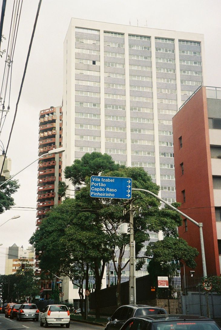 Curitiba mercure hotel near c2008