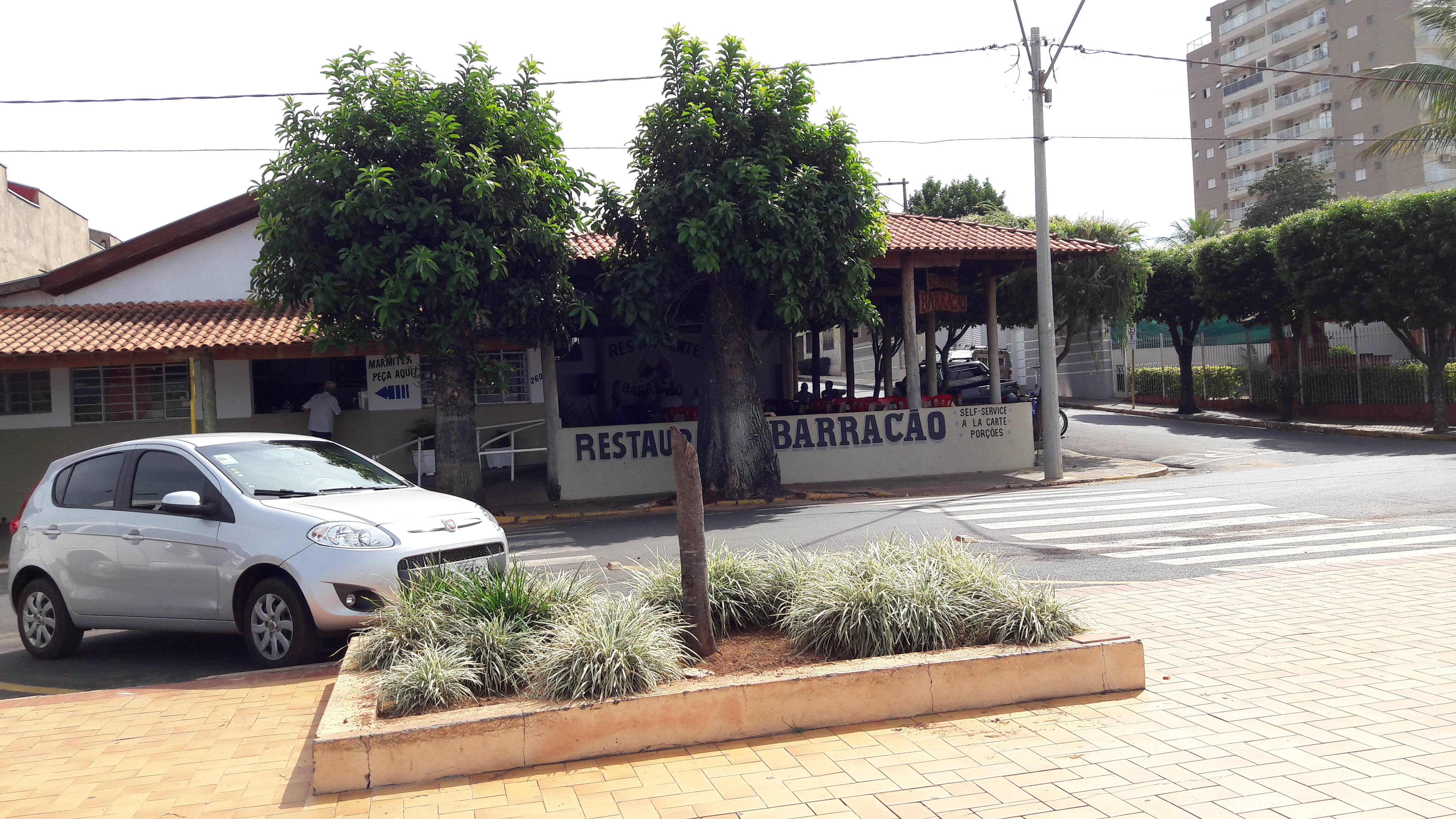 Franca SP Resto Barracao on beach may17