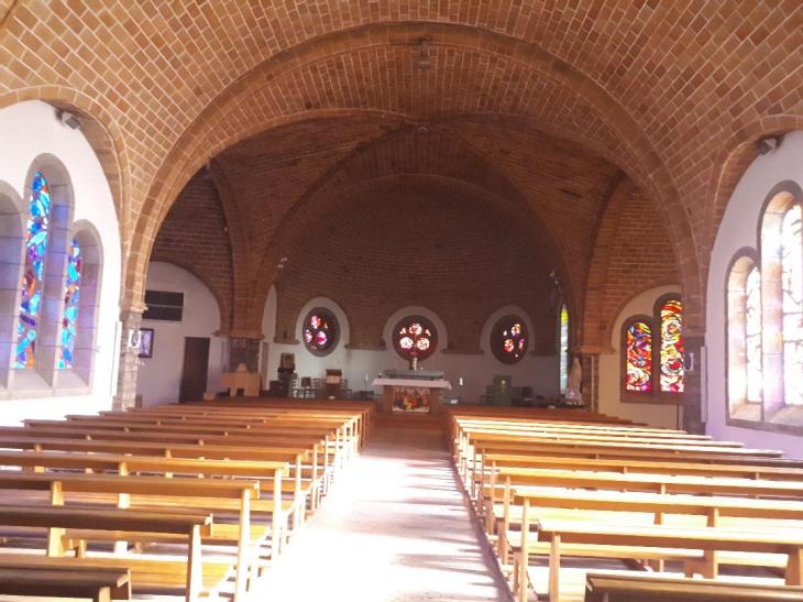 le bono ch ND des flots nave to altar oct21