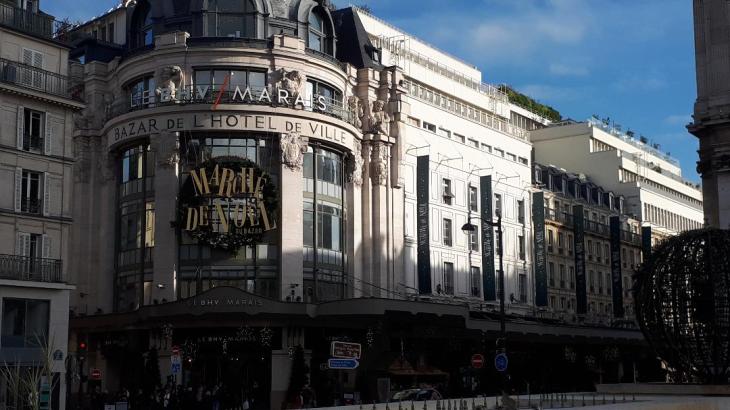 paris-bhv-store-front-nov19