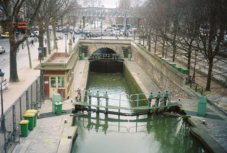 paris-levy-canal-st-martin-to-bassin-de-la-villette-mars11