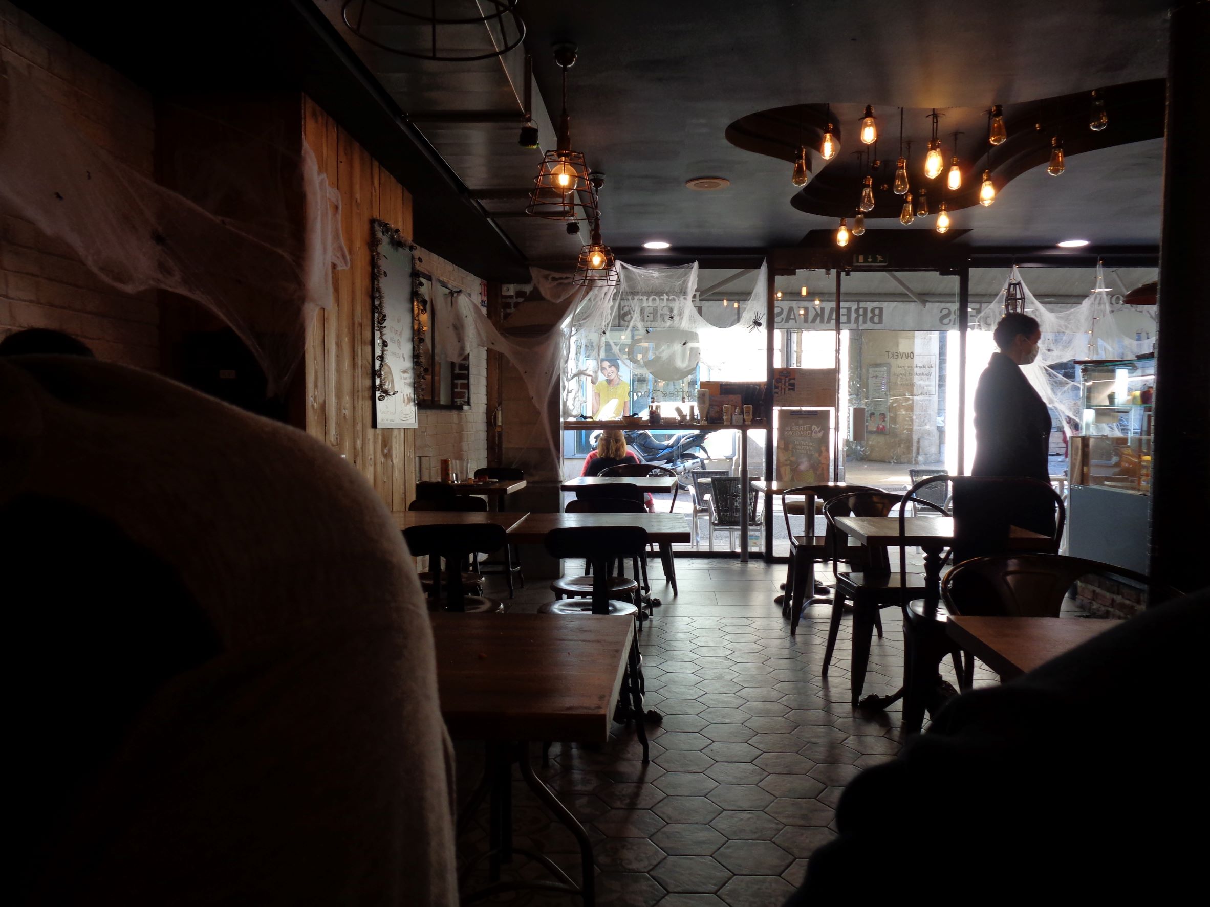 Poitiers factory resto dining room oct21