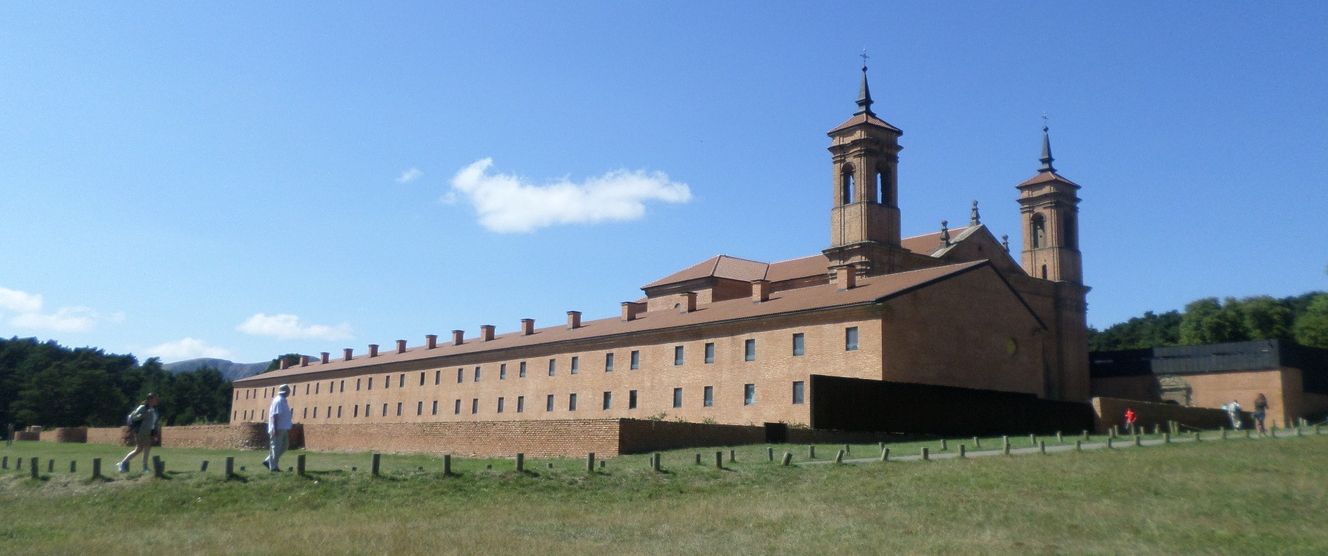 Santa Cruz de la Seros mon-sj-pena-new-side-aug14