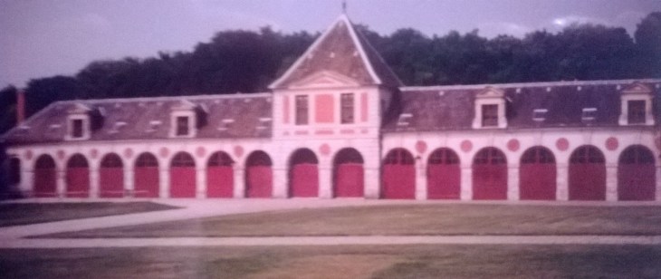 vaux-le-vicomte-horse-stables