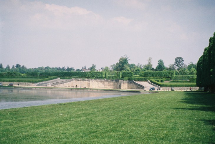 versailles-terrace-de-centaure-by-grand-canal-to-trianons