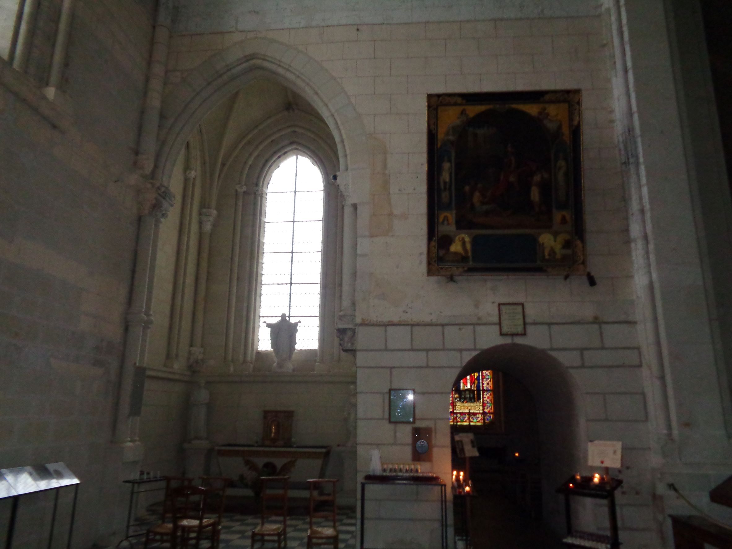 Candes St Martin Collegiale ch St Martin chapelle St Martin entr nov21