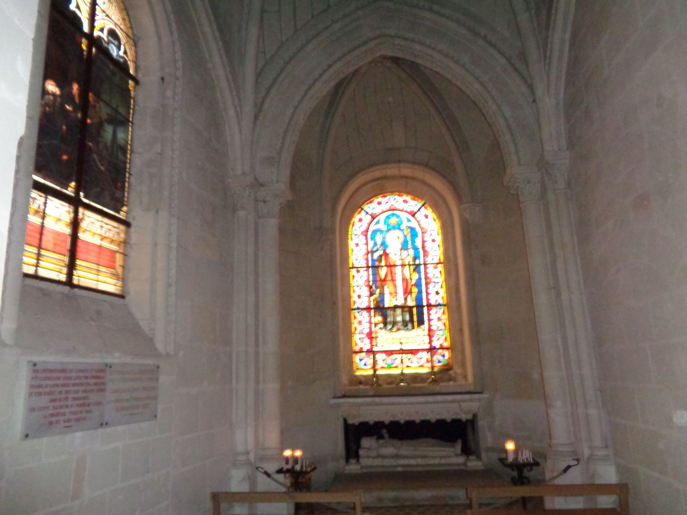 Candes St Martin Collegiale ch St Martin tomb of St Martin nov21
