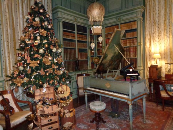 cheverny castle salon de musique dec21