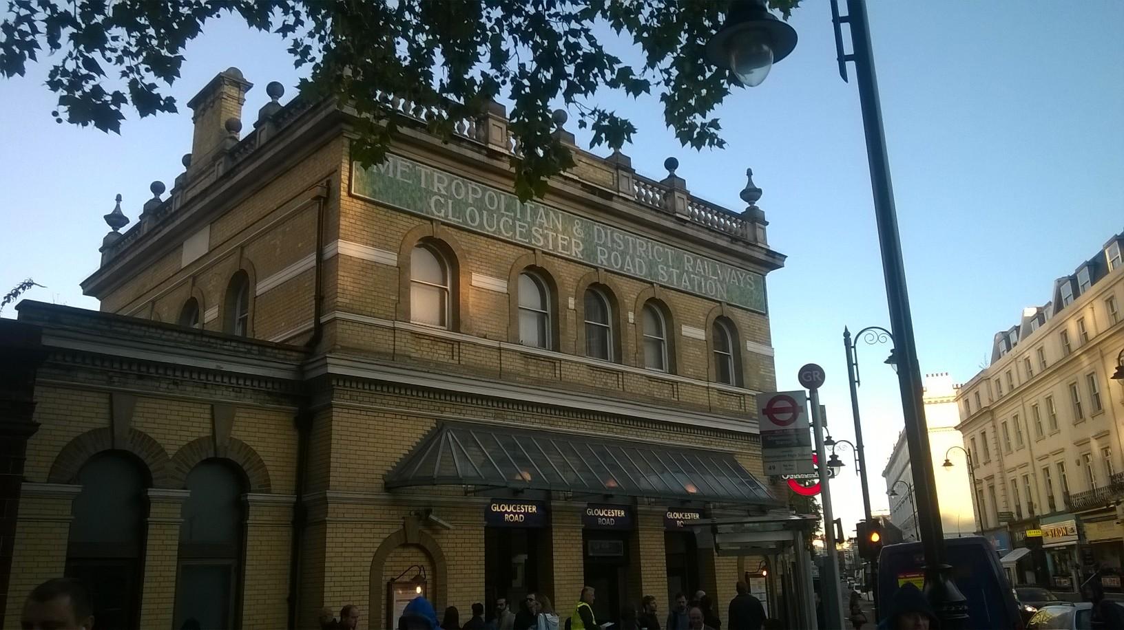 london gloucester tube bdlg ent sep15