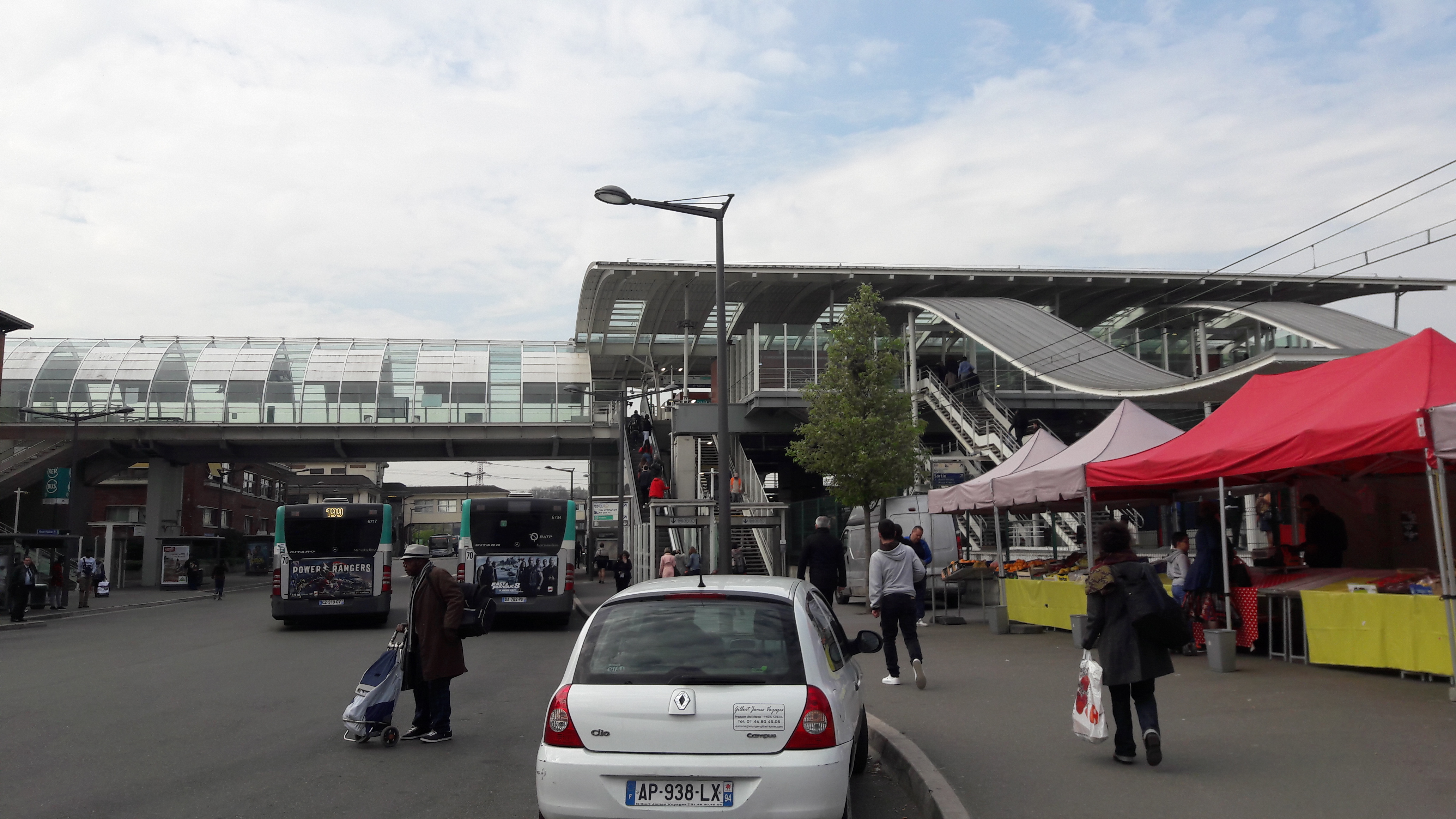 Massy tgv gare and bus terminal apr17