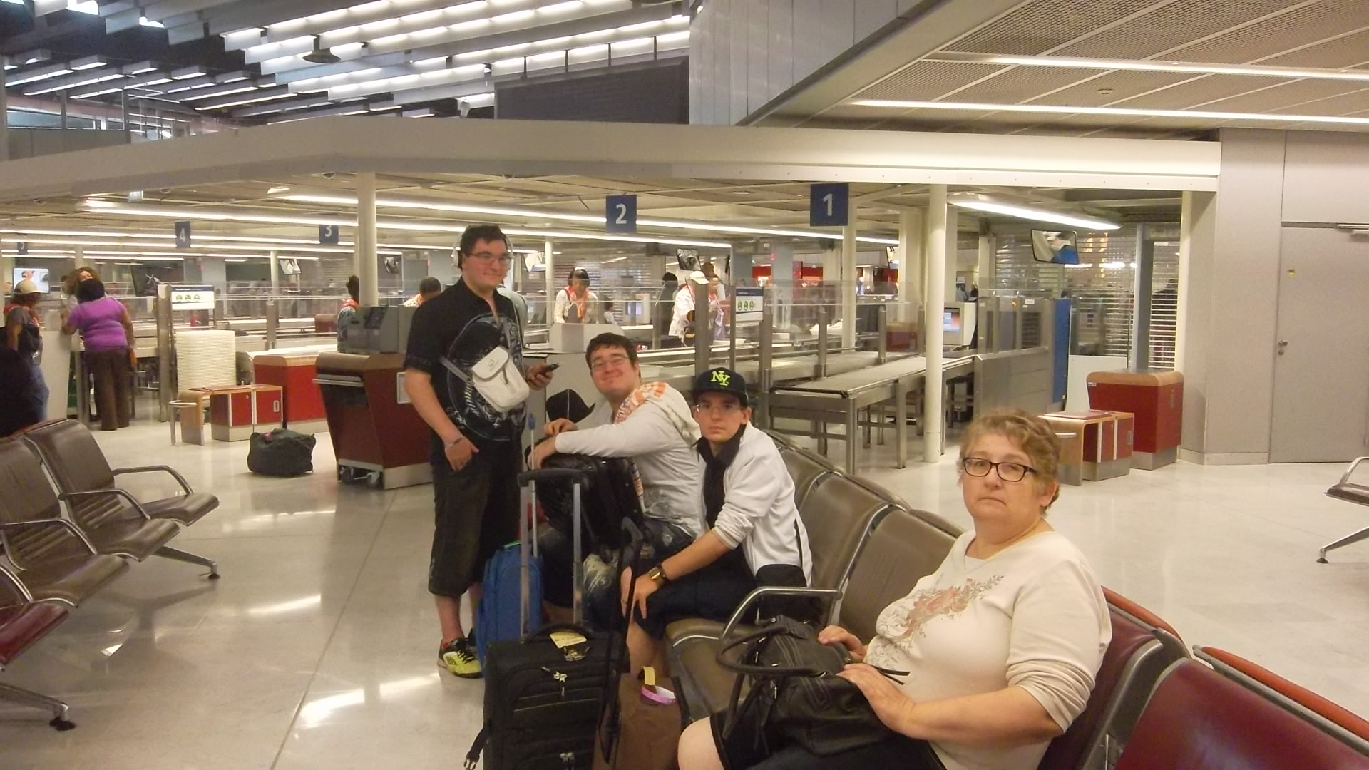 orly ouest hall 2 gate 20H the Febles aug13