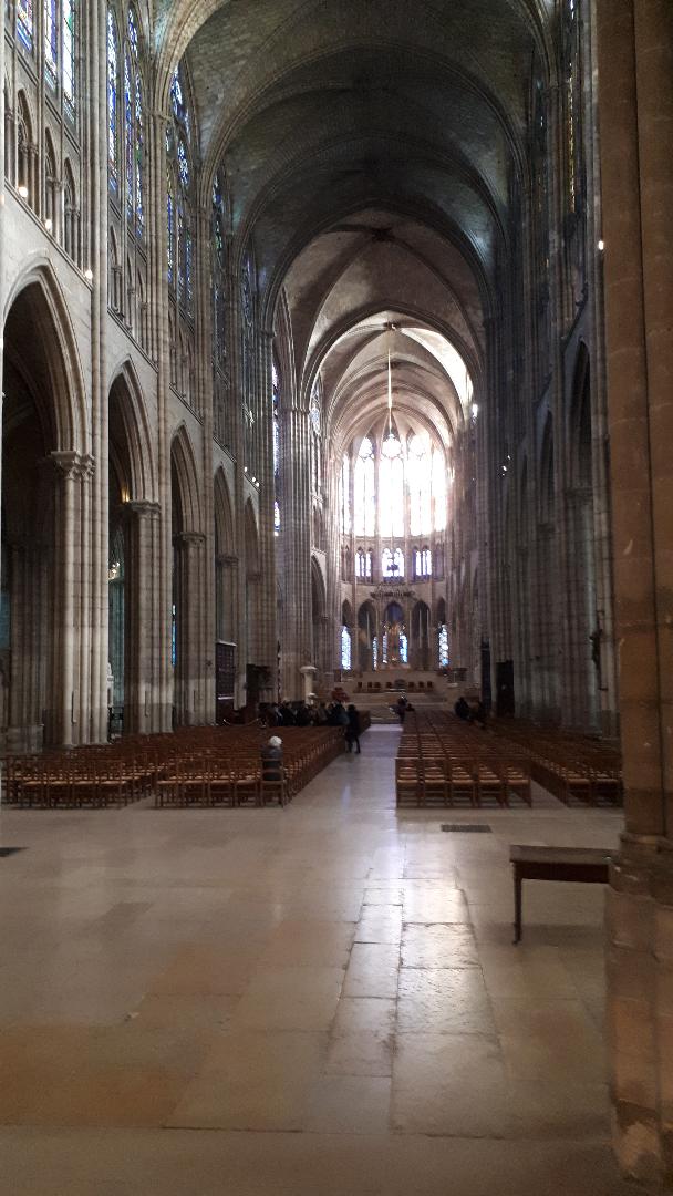 st denis basilica entrance nave nov19