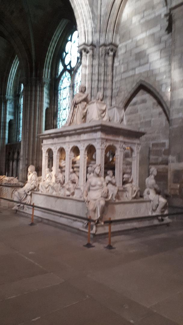 st denis basilica francois I nov19