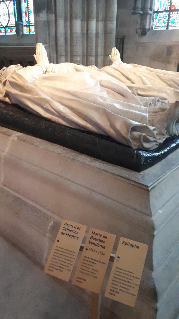 st denis basilica henri II et catherine de medici close nov19