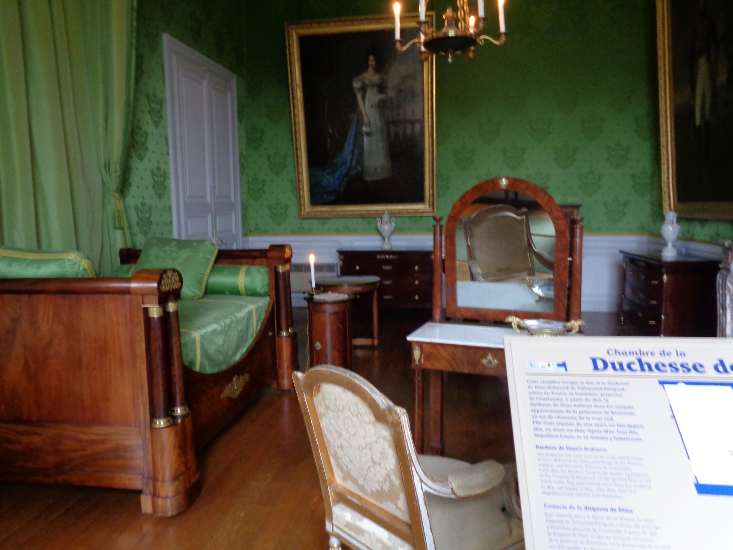 Valencay castle chambre duchesse de Dino dec21