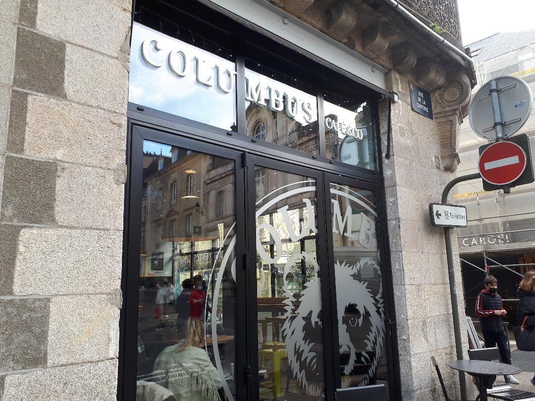 Vannes columbus cafe out dec21