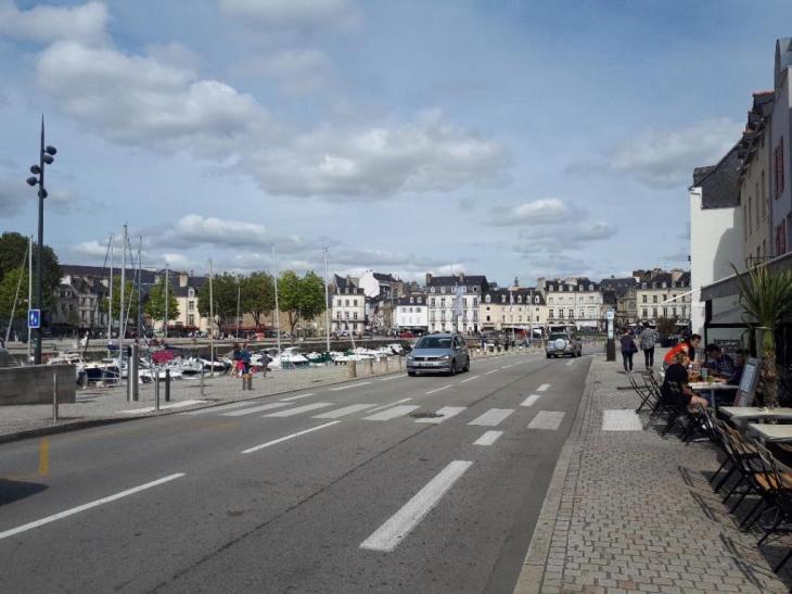 vannes-place-gambetta-aug18