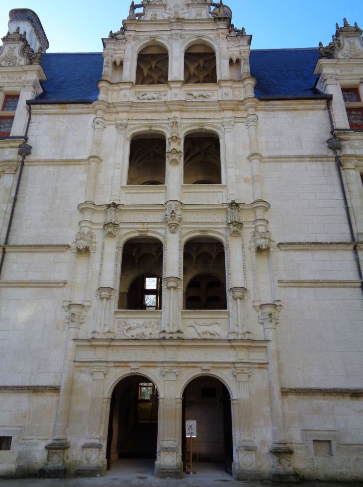 Azay le Rideau castle grand staircase out jan22