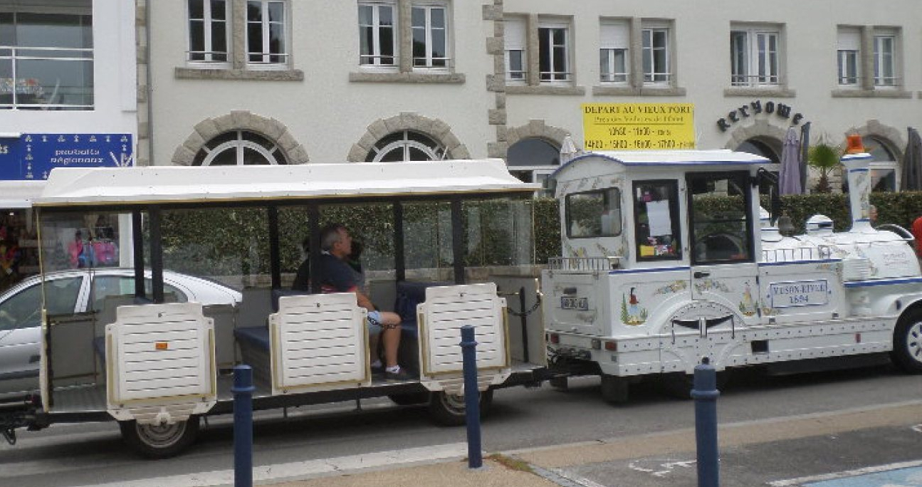 benodet-corniche-de-la-mer-petit-train-jul17