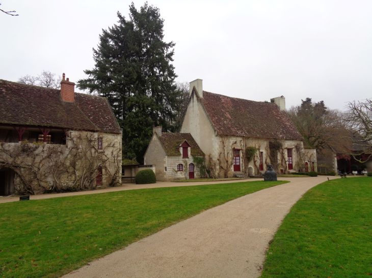 Chenonceau castle farm center going out jan22