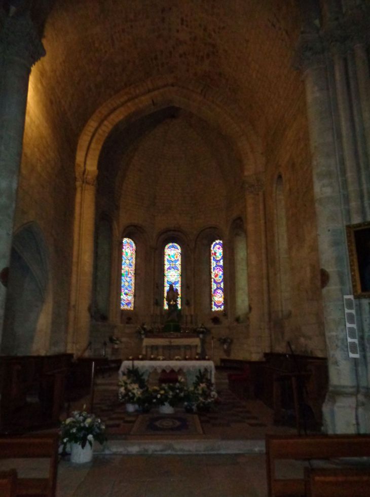 Montrichard ch ND de Nanteuil altar jan22