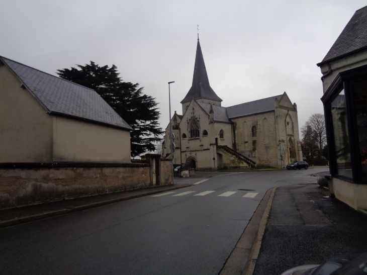 Montrichard ch ND de Nanteuil front jan22