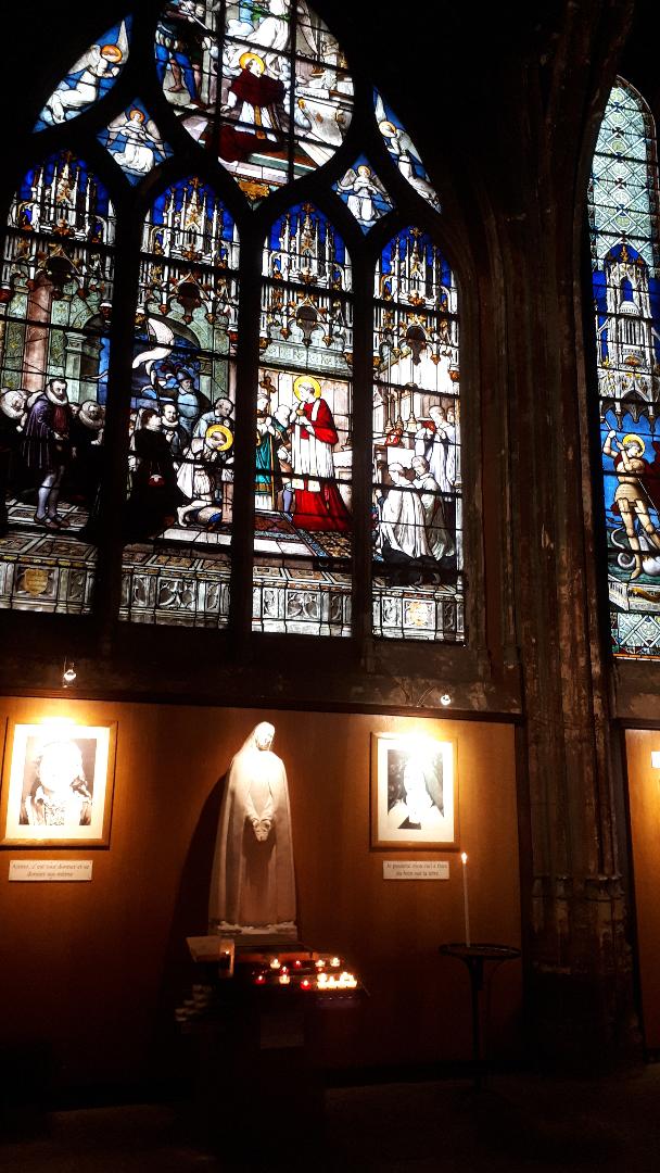 paris-ch-st-severin-chapel-st-theresa-de-lisieux-nov19