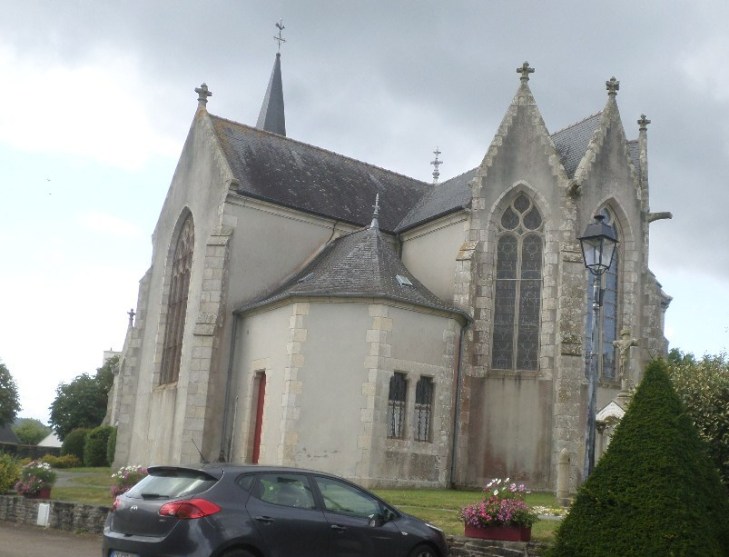st-goazec-ch-st-pierre-back-aug19