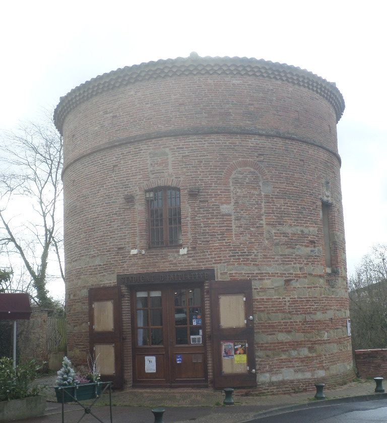 lavaur-tour-des-rondes-front-tourist-ofc-jan20