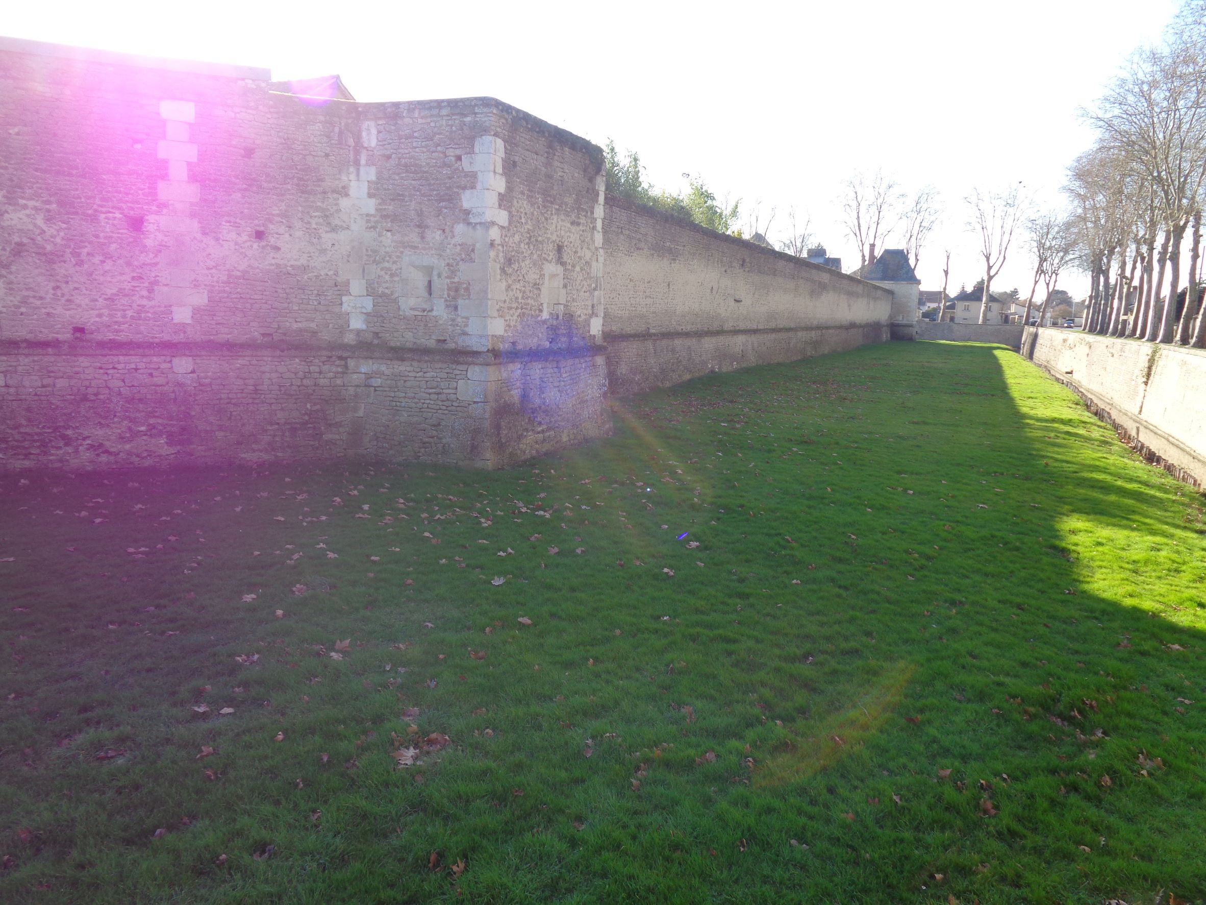 Richelieu chateau by the porte des religieuses feb22