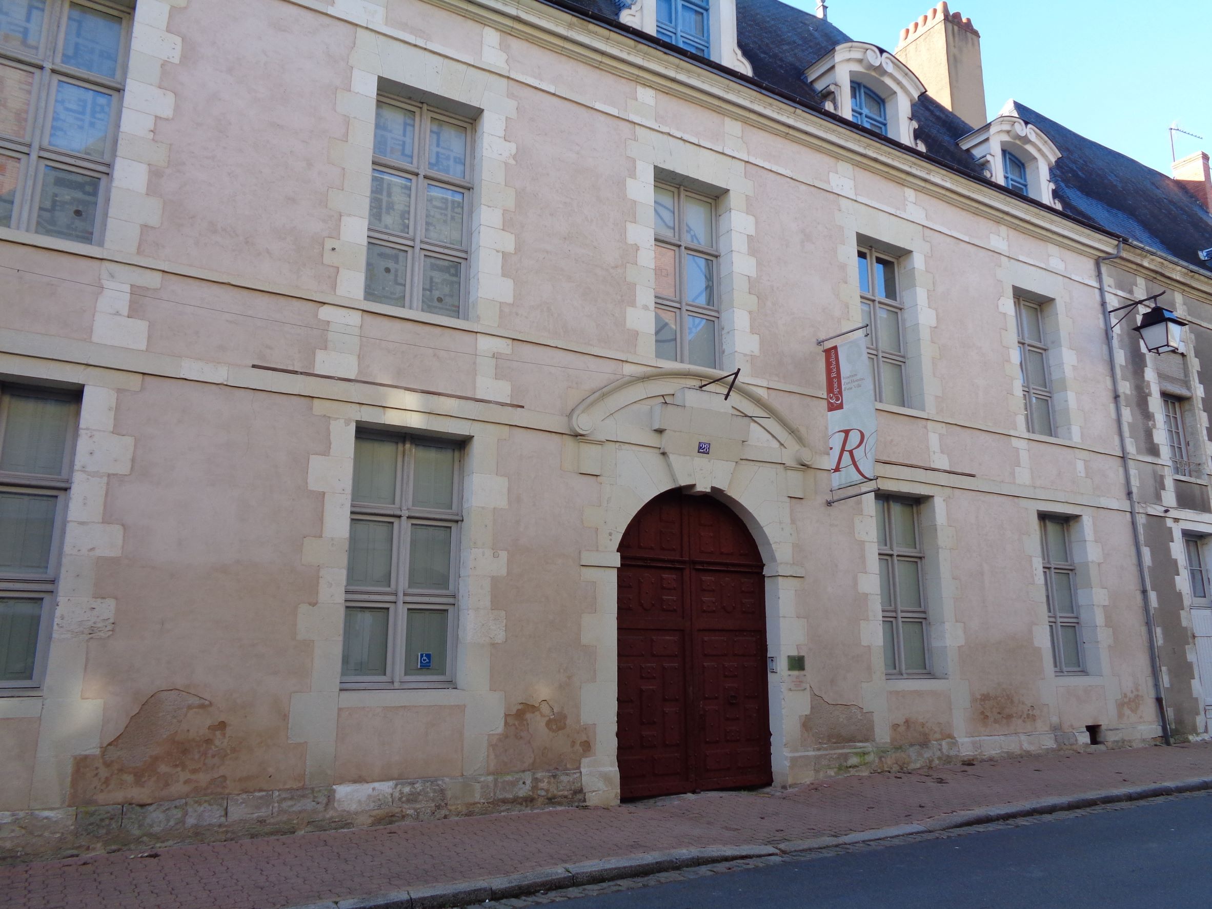 Richelieu grande rue centre Richelieu feb22