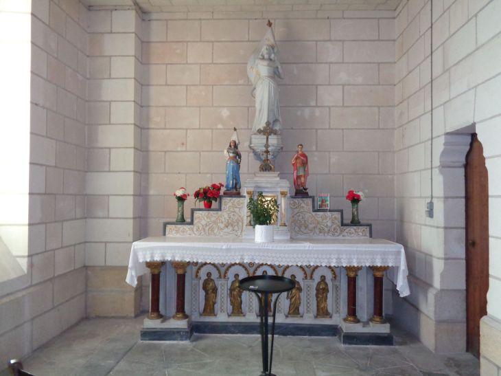 Ste Maure de Touraine ch chapel joan of arc feb22