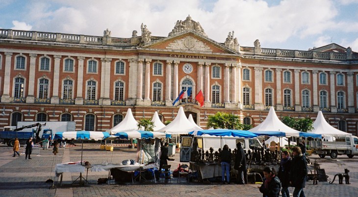 toulouse pl du capitole et capitole jul10