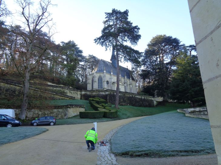 Usse castle inside chapel feb22