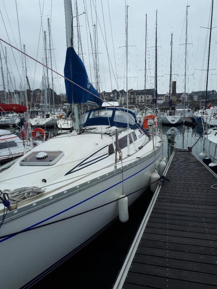 arzon crouesty boat blue lagoon OF at quai O mar22