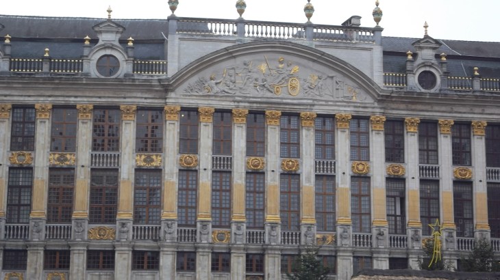 Bru grand place architecture dec12