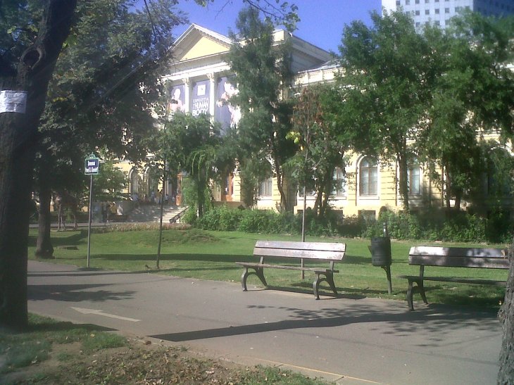 bucharest mus nat history jul13