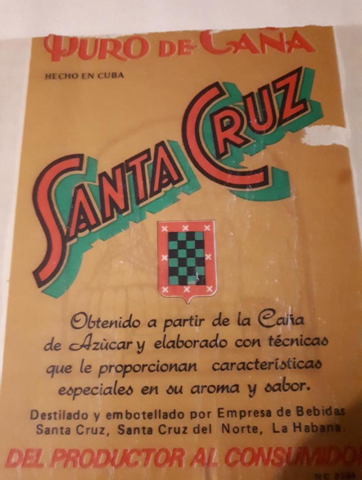 Cuba Aguadiente Santa cruz