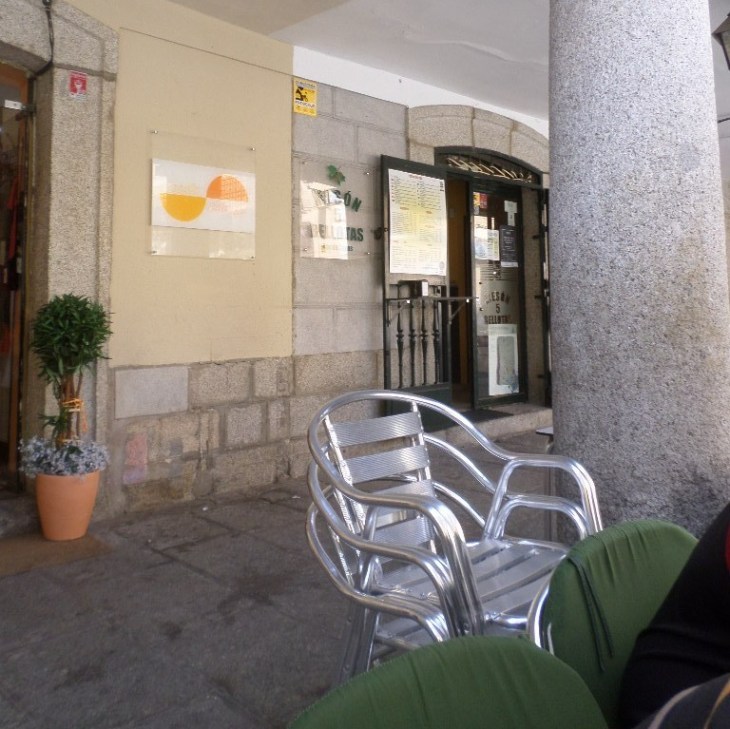 el-escorial-meson-5-bellotas-calle-reina-victoria-a-pl-de-la-cruz-aug17