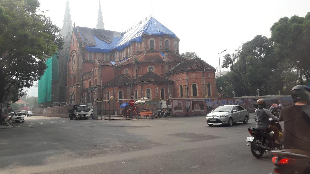 hcmc cathedral back passing dec18