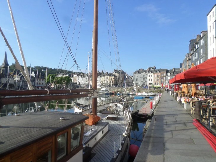 honfleur-quai-ste-catherine-to-back-basin-may19