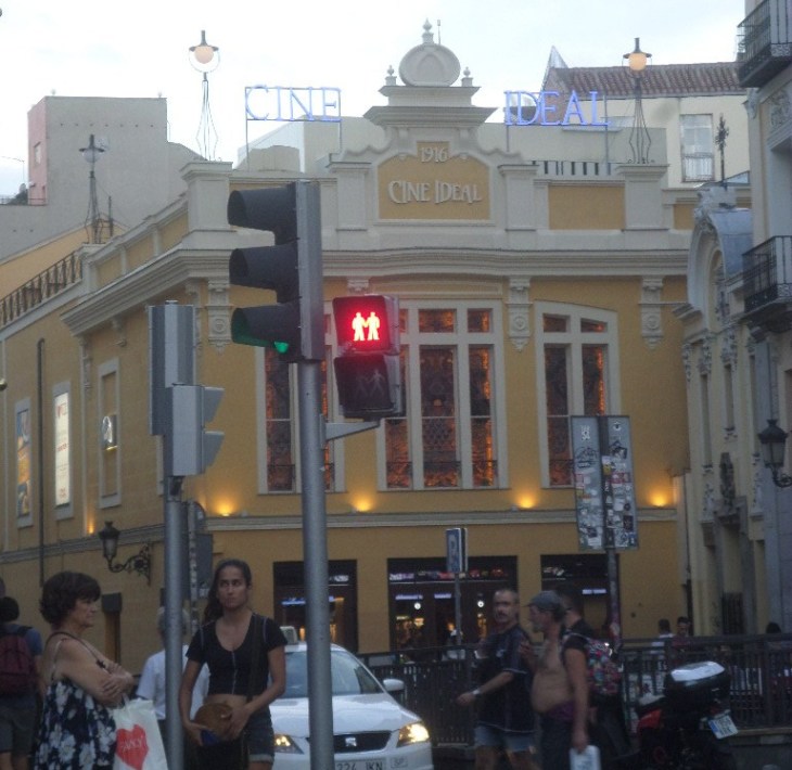 madrid-cine-ideal-near-pl-jacinto-benavente-aug19