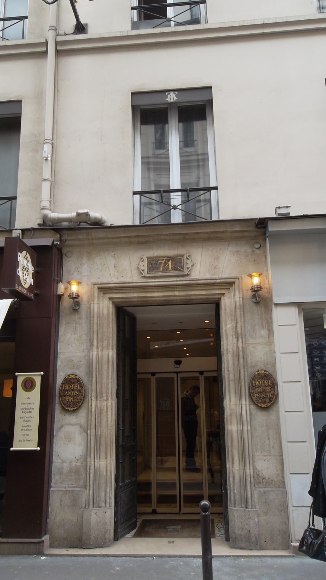Paris Hotel Antin-Trinite hotel at 74 ave de provence mar13