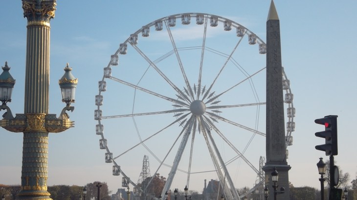 Paris pl de la concorde obelisk et grande roue nov11